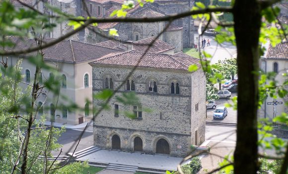 pavillon-adelaide-collegiale-burlats-tourisme-moulin-des-sittelles