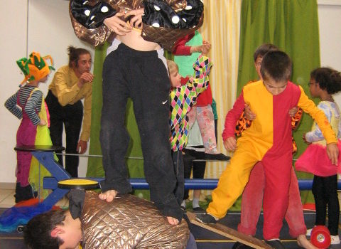 Moulin-des-sittelles-activite-cirque